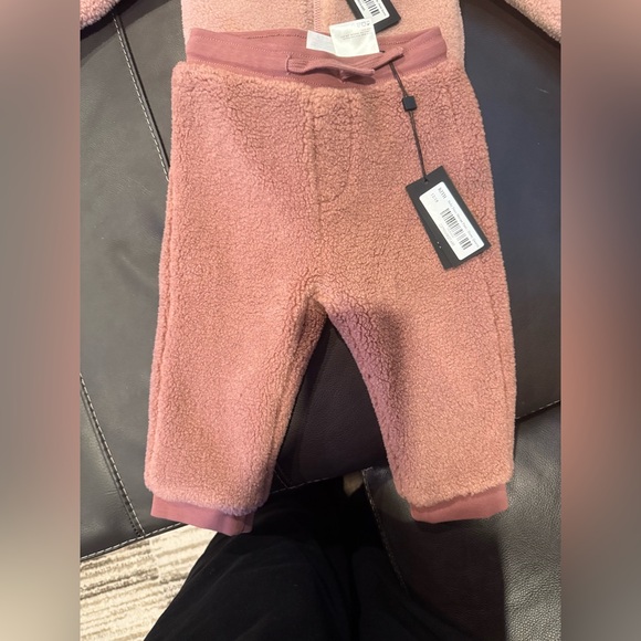 KITH Kids Baby faux Sherpa fleece hoodie pants set Dusty Quartz 12/18months NWT - Picture 3 of 9